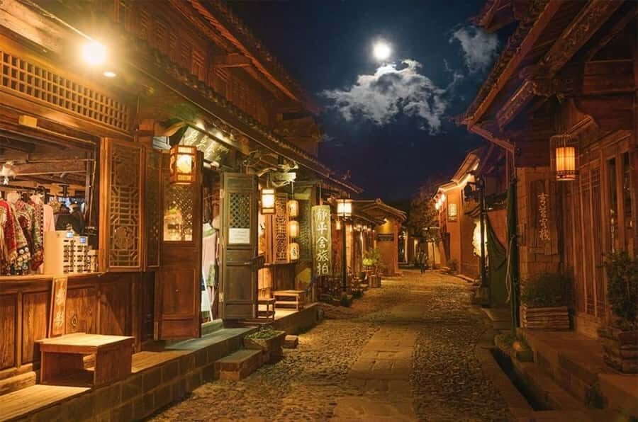 From Dali: Shaxi Ancient Town Private Tour - Savoring Local Flavors and Tea Culture