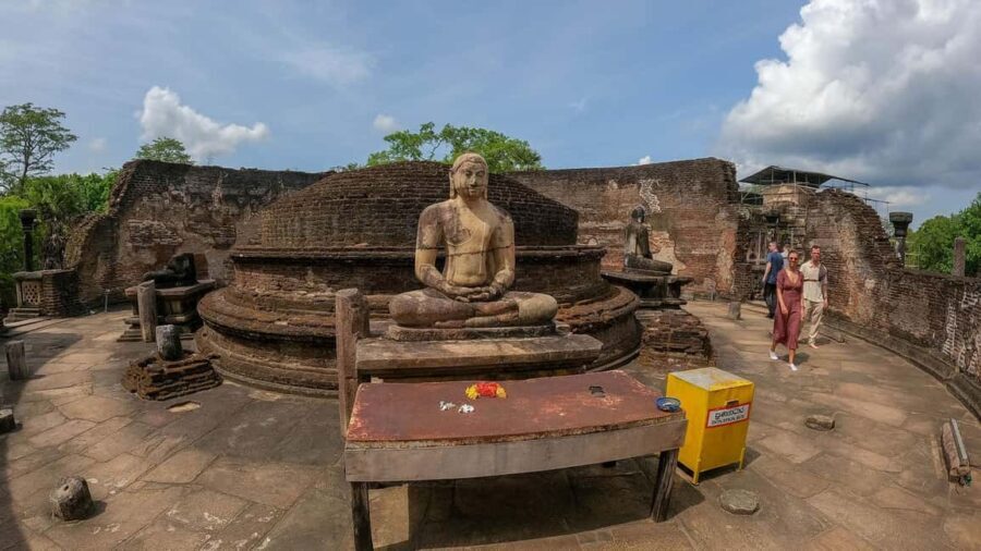 From Dambulla, Sigiriya: Polonnaruwa Tuk Tuk Day Tour - Who Will Appreciate This Tour?