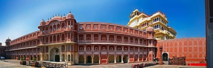 From Delhi: Jaipur Day Trip with Amber Fort & City Palace - Practical Details and Experience Insights