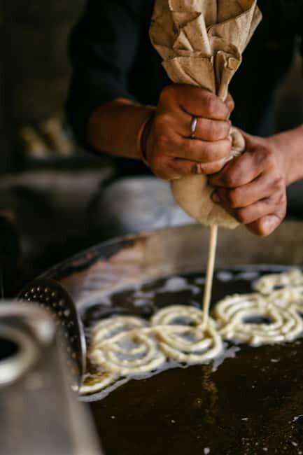 From Delhi: Old Delhi Food Tour with Heritage Walk - Who Should Consider This Tour?