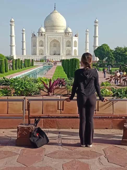 From Delhi: Private Taj Mahal & Agra Day Tour with Transfers - The Journey from Delhi to Agra: What to Expect