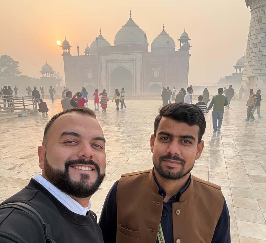 From Delhi: Taj Mahal & Agra Day Trip with Multiple Options - A Well-Organized Journey from Delhi to Agra