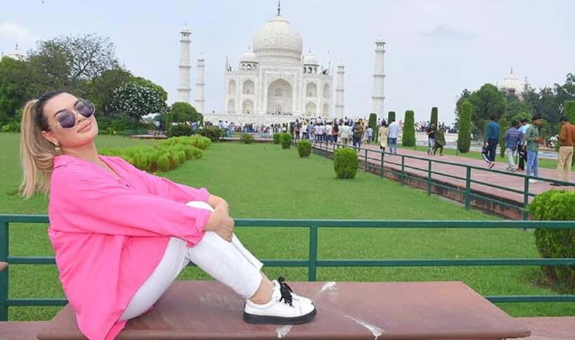 From Delhi: Taj Mahal & Agra Private Day Trip by AC Car - Who Should Consider This Tour?