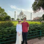 From Delhi : Taj Mahal & Agra Private Day Trip with 5* Meal - What Makes This Tour Stand Out?