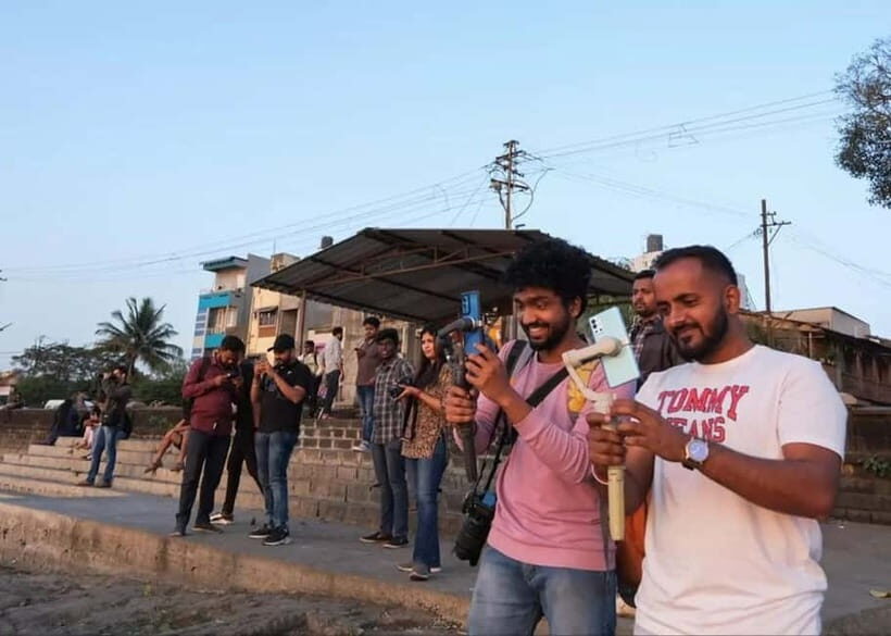 From Docks to Dreams: Mumbai's Iconic Trail - Who Should Consider This Tour?