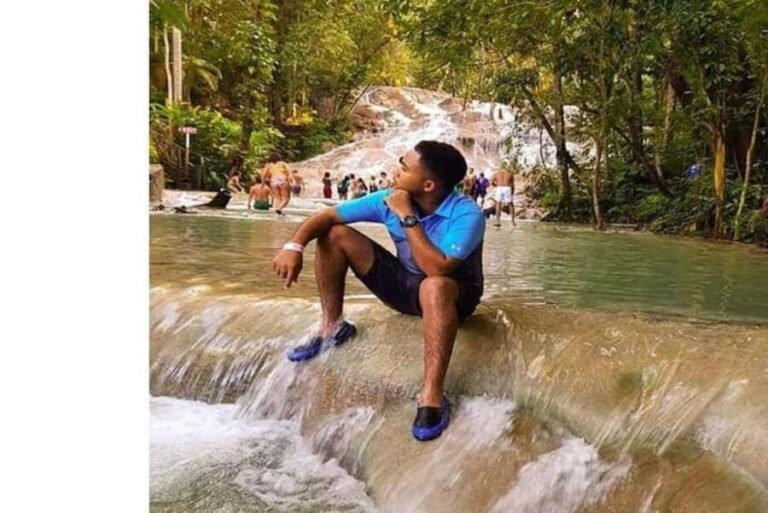 From Falmouth: Green Grotto Caves and Dunns River Falls - Who Will Enjoy This Tour?