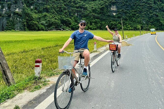 From Hanoi: Discover Hoa Lu, Tam Coc & Mua Caves Deluxe Tour - Practical Details & Transport