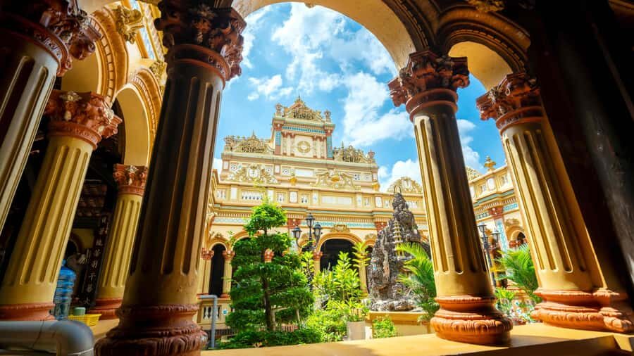 From HCM City: Mekong Delta Tour with Sampan Journey - Transportation, Duration, and Group Size