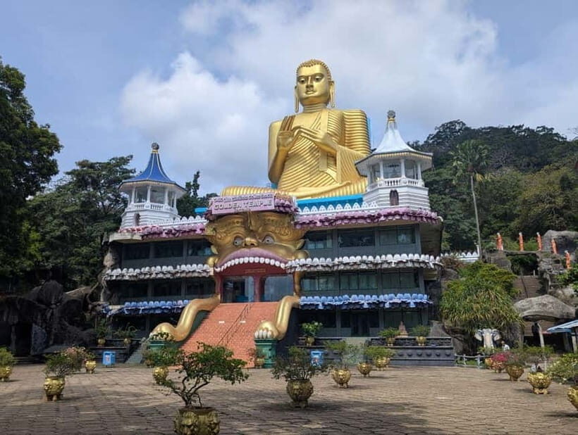 From Kandy: Polonnaruwa 2-Day Tour with farmers launch - A Full Breakdown of the Itinerary