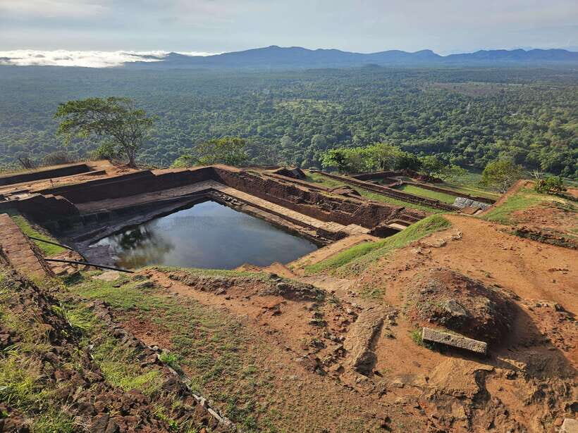 From Kandy: Sigiriya and Dambulla Day Trip - Who Is This Tour Best Suited For?