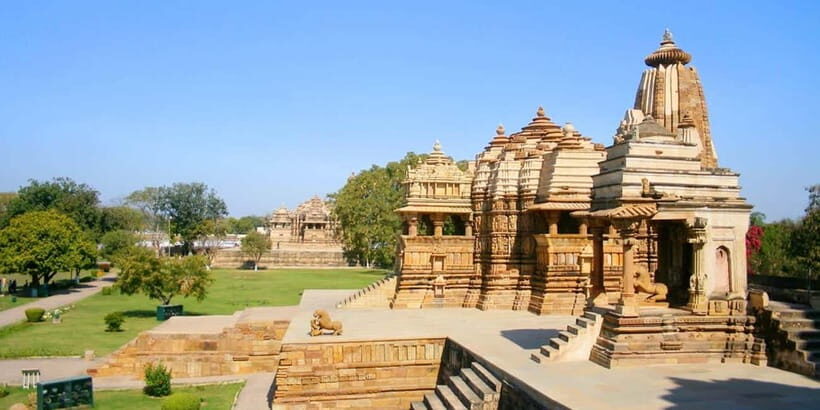 From Khajuraho: 1 Day Private Khajuraho Temple Tour - Exploring Khajuraho: What to Expect