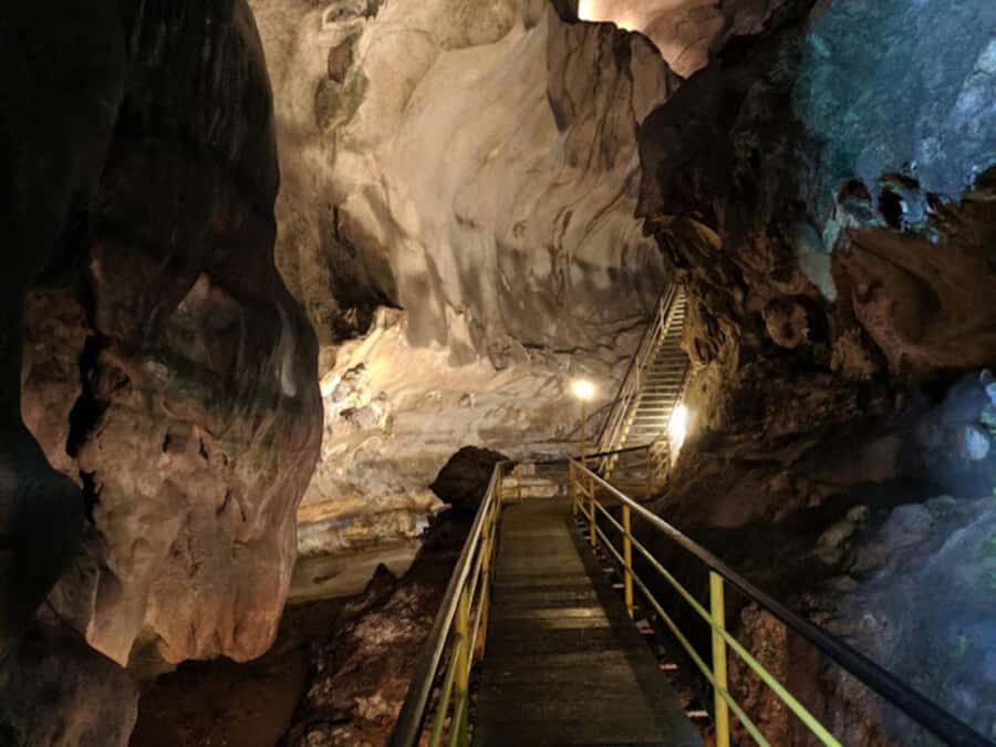 From Kuala Lumpur: Ultimate Perak Nature Expedition - Limestone Cave Adventure: Gua Tempurung’s Majestic Formations  