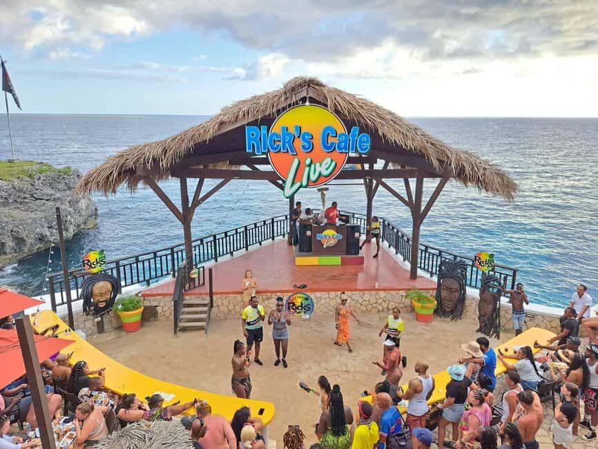 From Montego Bay: Blue Hole Mineral Spring and Rick's Cafe - The Practicalities: What to Expect
