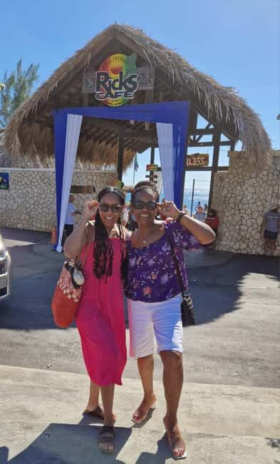From Montego Bay: Negril Day Trip and Rick's Café Sunset - What to Expect: Practical Details and Tips