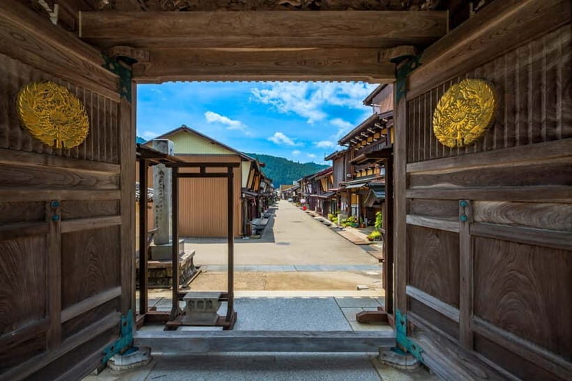 From Nagoya: Gujo, Hida Takayama, and Shirakawa-go Day Tour - Full Breakdown of the Tour Experience