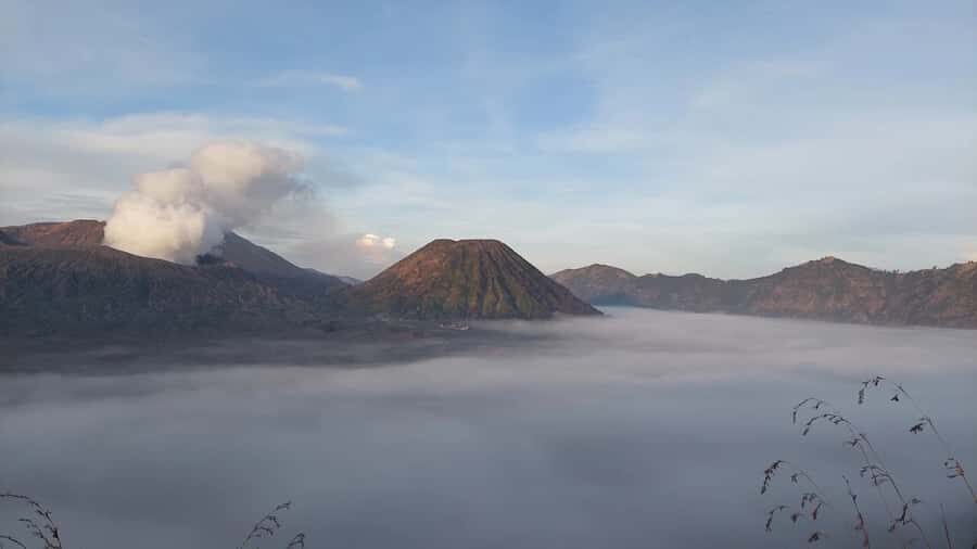 From Surabaya: Bromo and Ijen Tour 2 Days 1 Night - Authentic Experiences and Local Insights