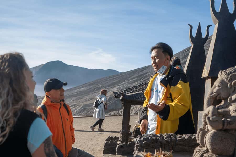 From Surabaya or Malang : Bromo & Ijen English Guide Tour - Who Should Consider This Tour?