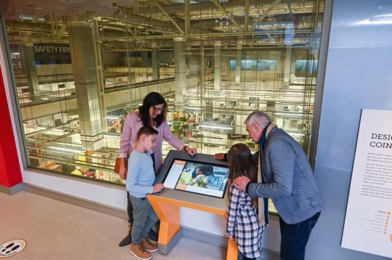 From Sydney: Explore Canberra Includes Buffet Lunch - The Value of This Tour