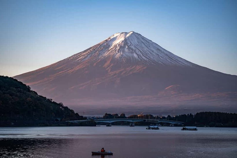 From Tokyo: Private Tour to Fuji/Hakone - Onsen, Art, Nature - Authenticity and Guides