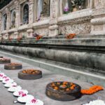 From Varanasi: Bodhgaya Day Trip with Private Transfer - Visiting the Mahabodhi Temple: The Heart of Bodhgaya