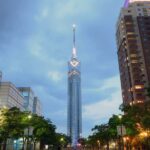 Fukuoka: Castle, Fukuoka Tower, and Yatai Food Tour - Visiting Fukuoka Castle: History and Views