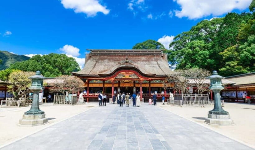 Fukuoka: Dazaifu Tenmangu 2-hour Guided Tour - Strolling Dazaifu Omotesando: The Historic Approach