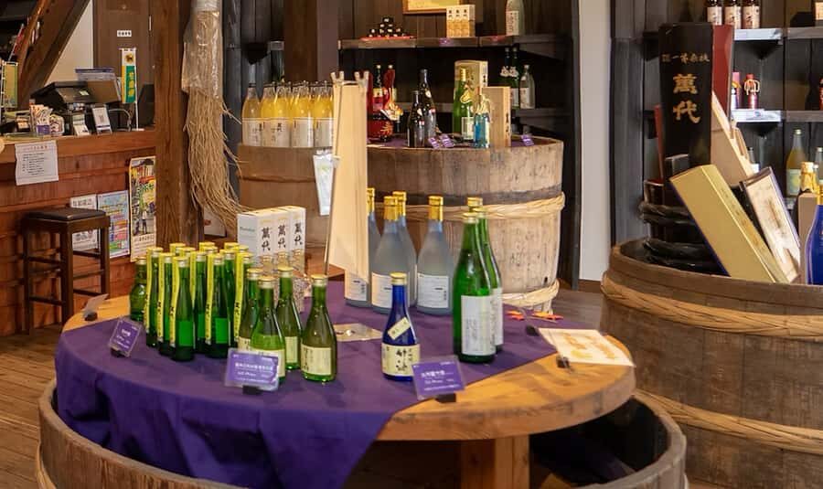 Fukuoka: Kobayashi Shuzo Honten Sake Brewery Tour - Practical Tips for Visiting