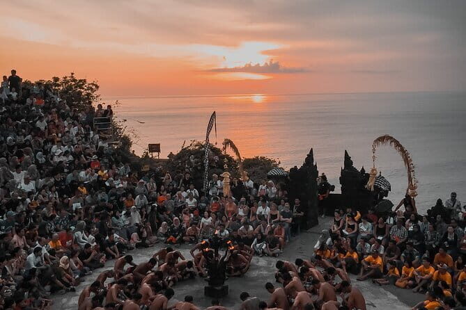 Full Day Private Tour to Ubud Waterfall and Uluwatu Sunset - Transportation and Practical Details