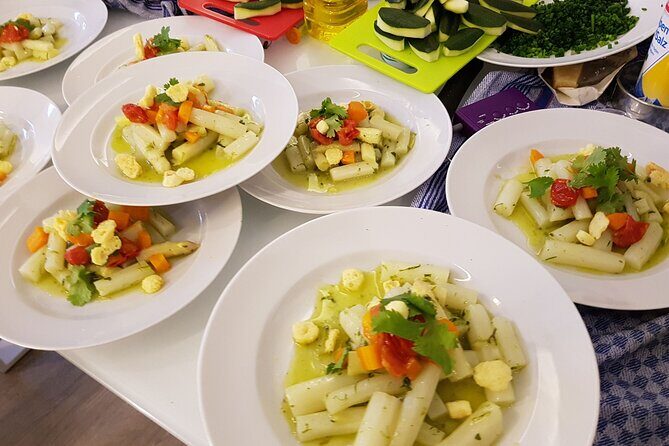 Full Day Tour in Mt. Fuji and Hakone with English Speaking Driver - FAQ