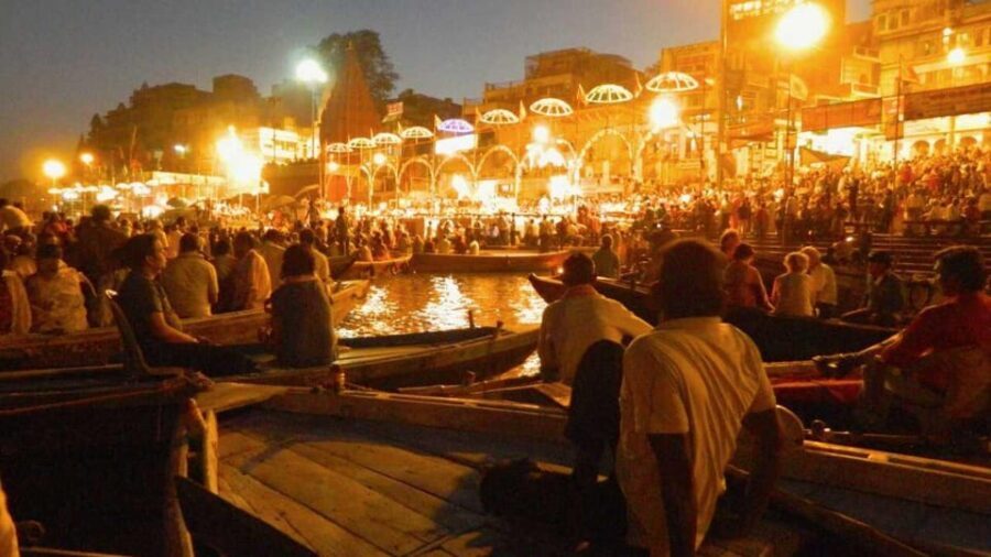 Full Day Varanasi and Sarnath Guided Tour With Ganga Aarti - Detailed Itinerary Breakdown