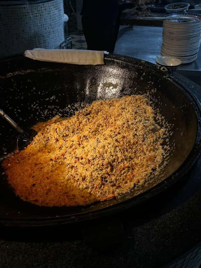 Full Tashkent Experience: Culture, Food & Hands-On Workshop - Dive into the Vivid Atmosphere of Chorsu Bazaar