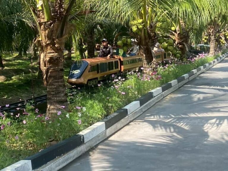 Fun coconut farm + Railway market + Floating market - Details That Matter: Transportation, Timing & Value