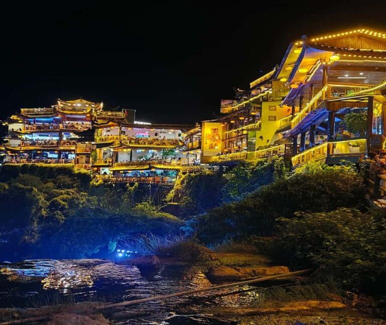 Furong Ancient Town Entry Ticket & Tujia experience - Experience the Cultural Highlights