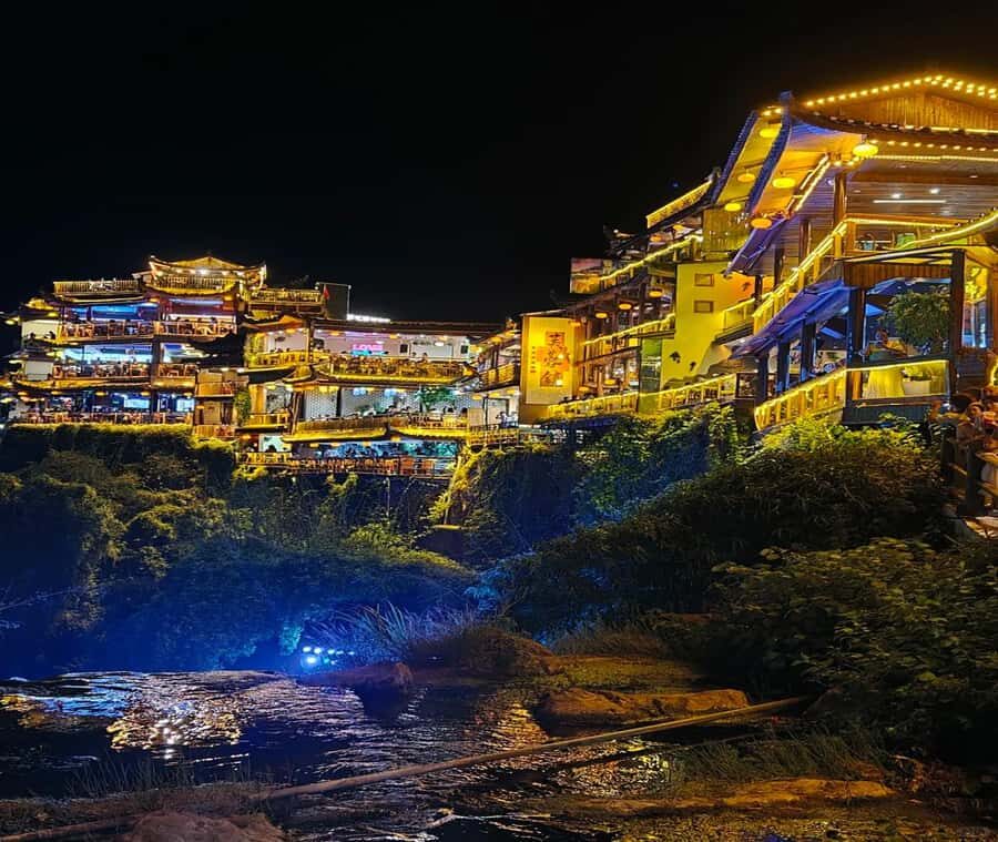 Furong Ancient Town Entry Ticket & Tujia experience - Experience the Cultural Highlights