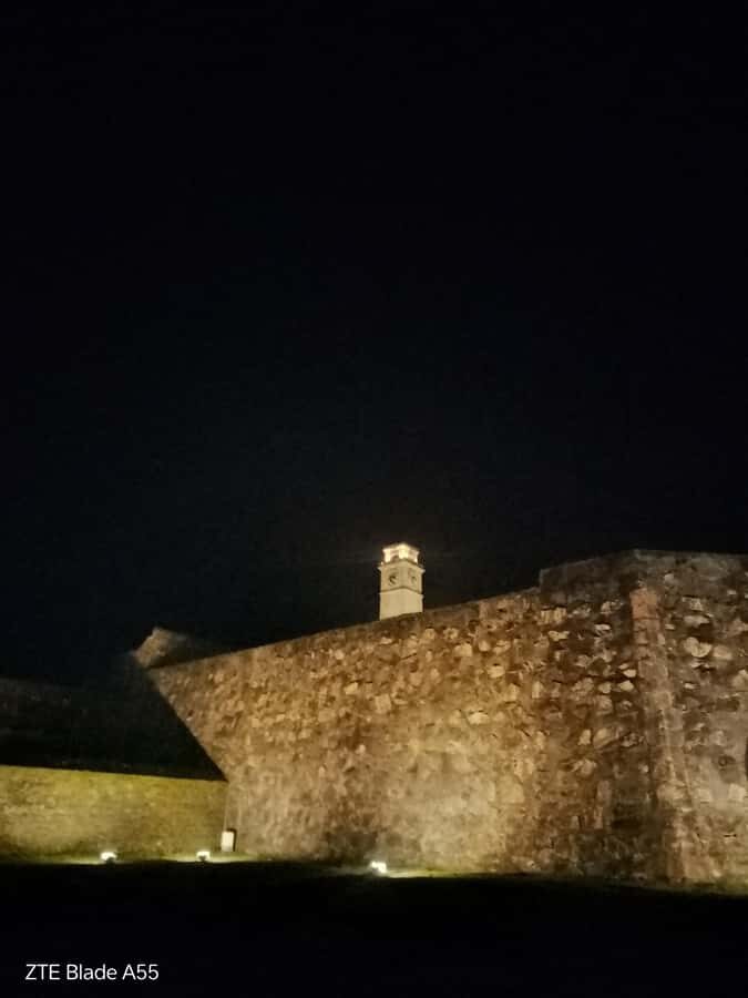 Galle: Fort Nightlife Tour with Arrack Tasting & Snacks - The Details: What Makes This Tour Special