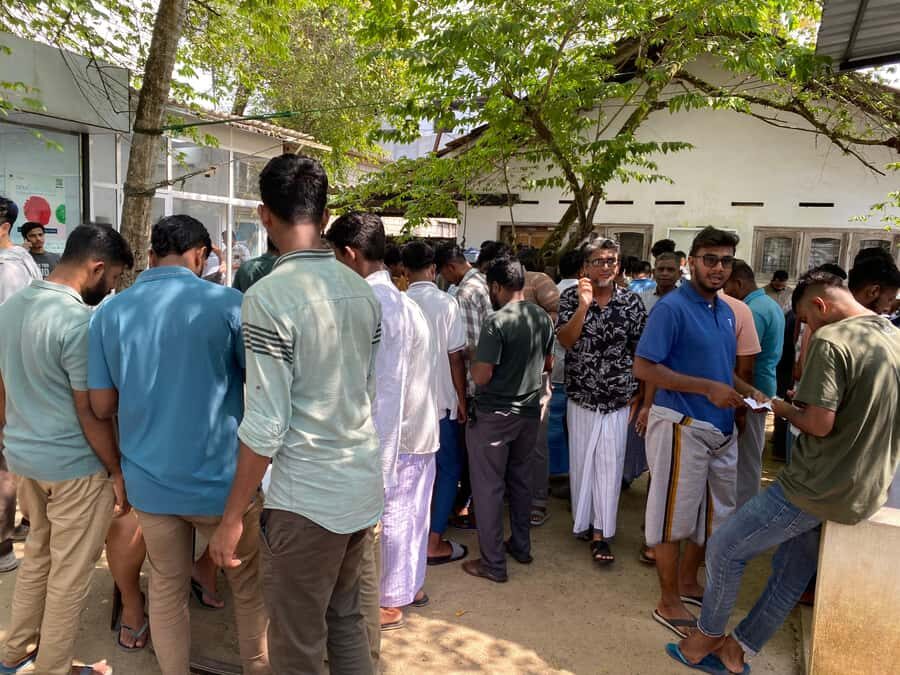 Galle: Traditional Open-Air Gem Market Guided Tour - What to Expect from the Tour