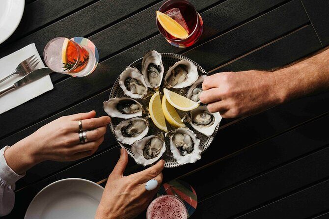 Gin and Italian Street Food Private Experience in McLaren Vale - What Travelers Can Expect