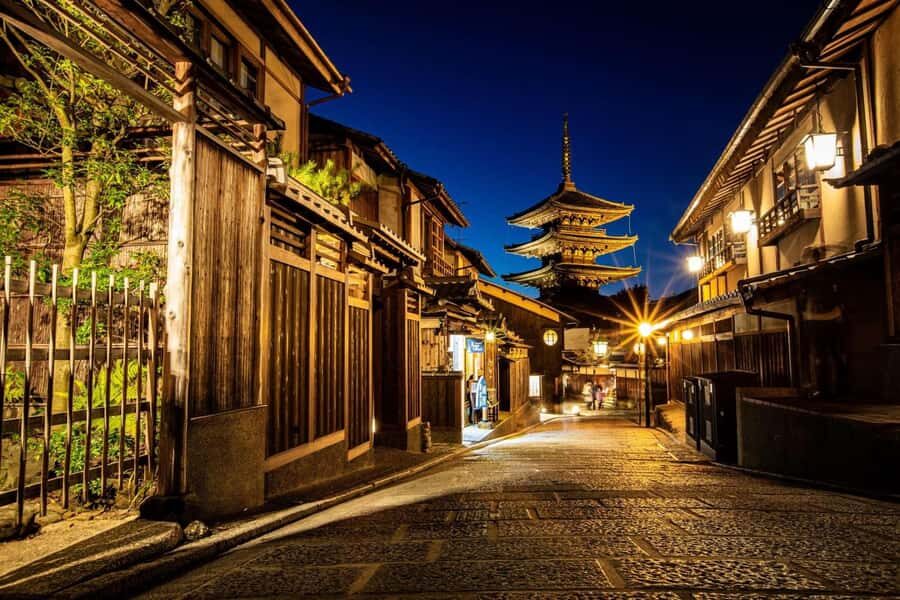 Gion Twilight Walk: Geisha & Hidden Kyoto - Who Is This Tour Best For?