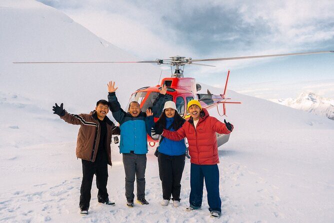 Glenorchy Snow Landing Helicopter Flight 30mins - The Helicopter Experience: What to Expect