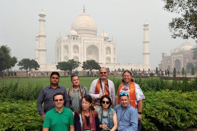Glimpses of Taj Mahal - Authentic Experiences and Hidden Details
