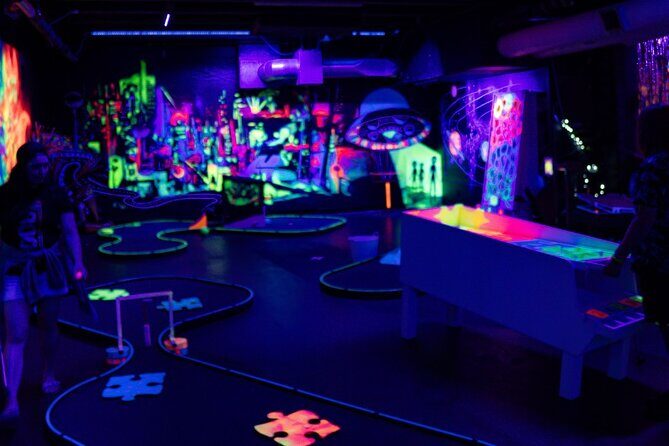 Glow in the Dark Mini Golf in Queenstown - An In-Depth Look at the Glow-in-the-Dark Mini Golf Experience