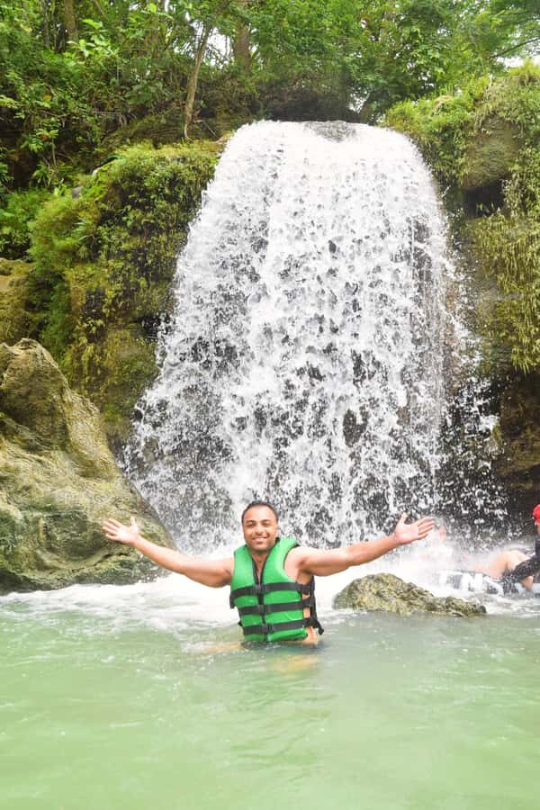 Goa Pindul Cave & Timang Beach Shared Day Tour - Detailed Breakdown of Itinerary