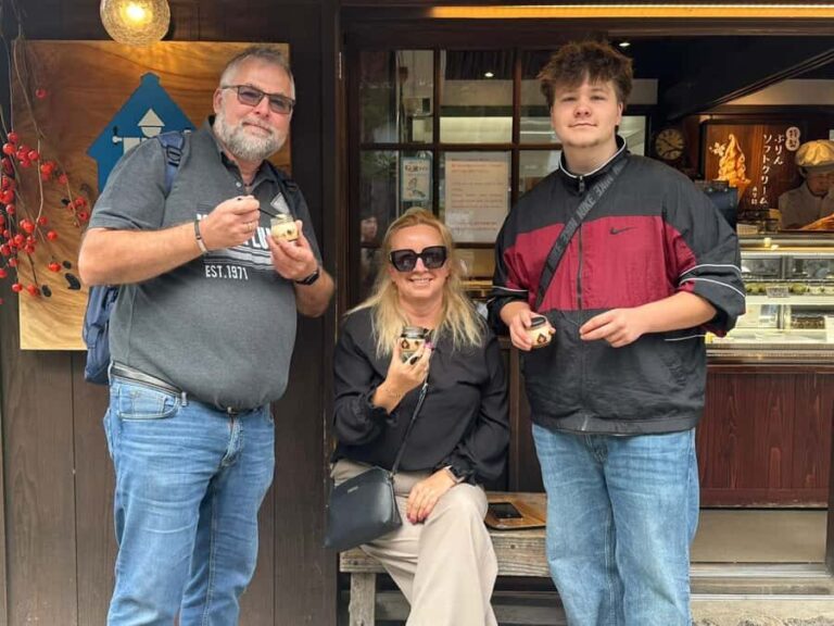 Gokayama & Shirakawago Private Tour from Kanazawa - Scenic Drive and Cultural Gems in Shirakawago