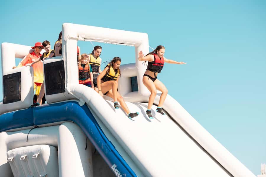 Gold Coast: GC Aqua Park Session in Broadwater Parklands - How Long Do You Spend There?