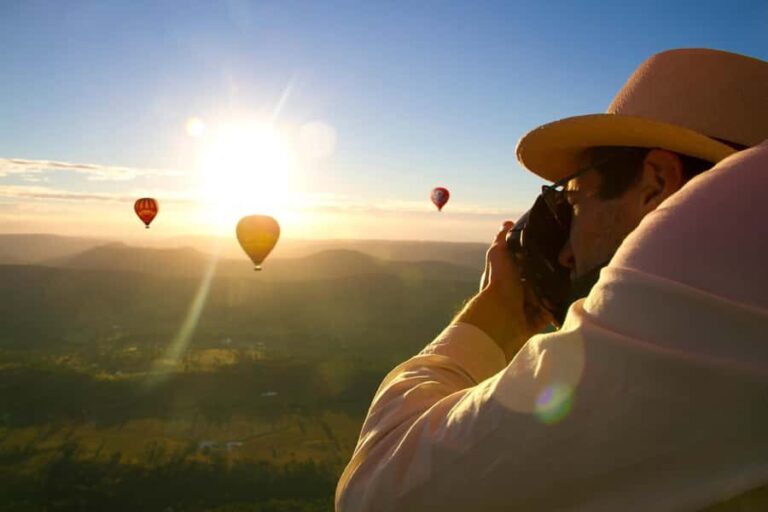 Gold Coast: Hot Air Balloon Flight+Vineyard Breakfast+Alpaca - A Gourmet Vineyard Breakfast and Champagne Toast