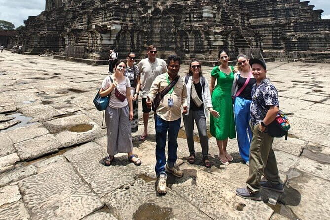 Golden Angkor Wat 2 Days Private Tour With Official Tour Guide - What Travelers Value Most