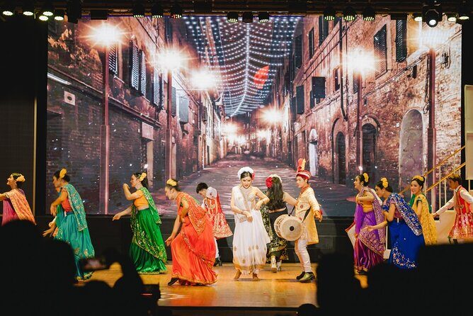 Golden Dome Cabaret Bangkok Top Entertainment Show - What to Expect During the Tour