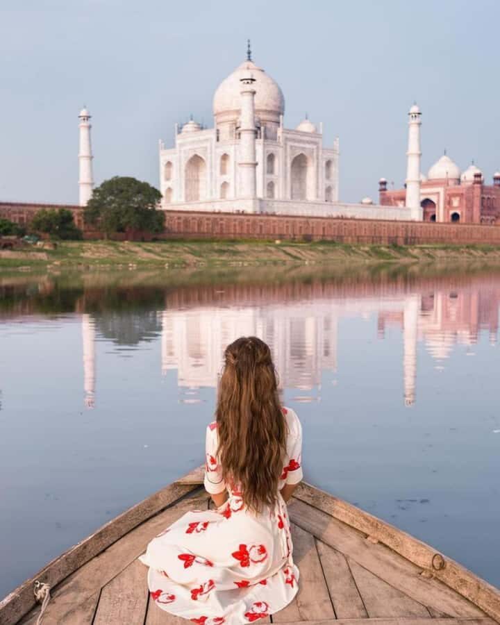 Golden Hour Taj Mahal Experience: Stories, Sunrise & Sunset - Golden Hour Entry and Taj Mahal Viewing