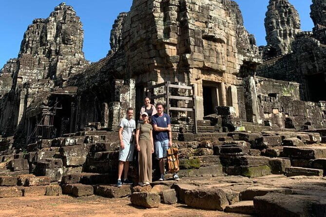 Golden Sunrise at Angkor Wat Private Guided Tour - Authentic Experiences & Insider Tips