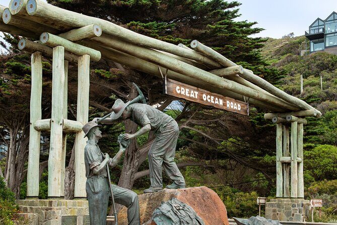 Great Ocean Road Reverse Tour with Iconic Stops & Wildlife - What’s Included and How Does It Add Value?